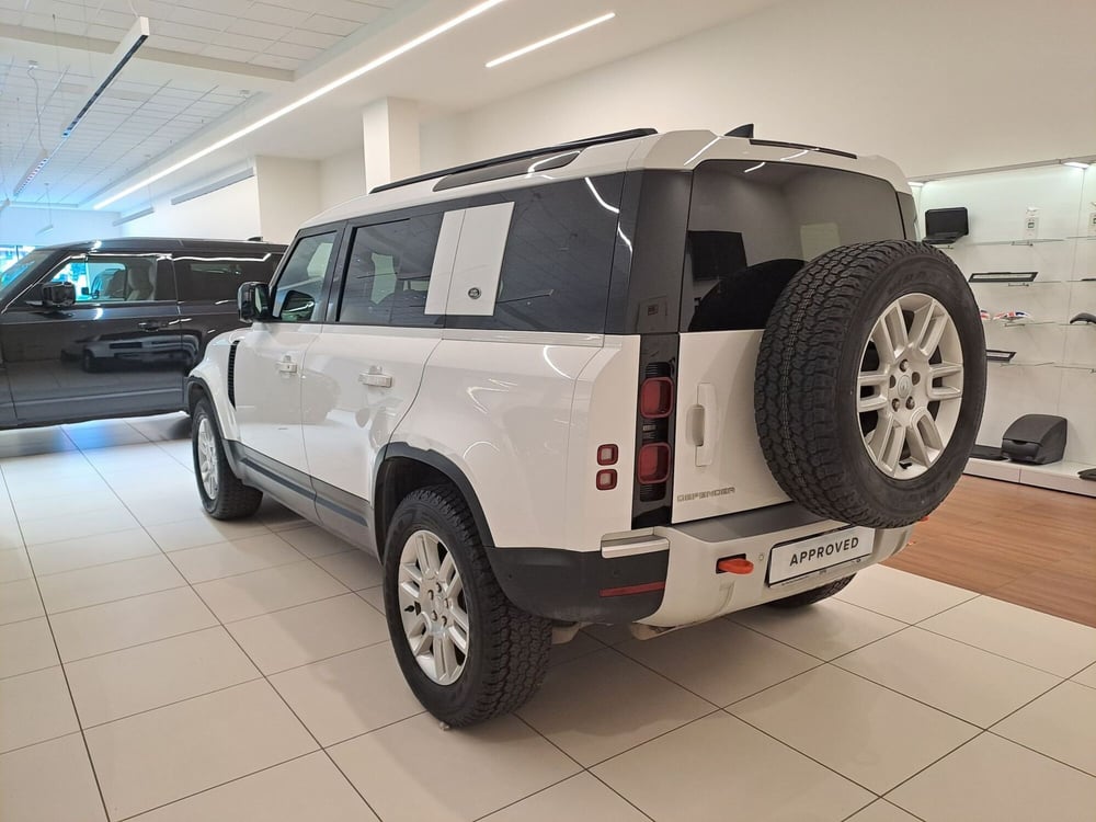 Land Rover Defender usata a Pavia (12)