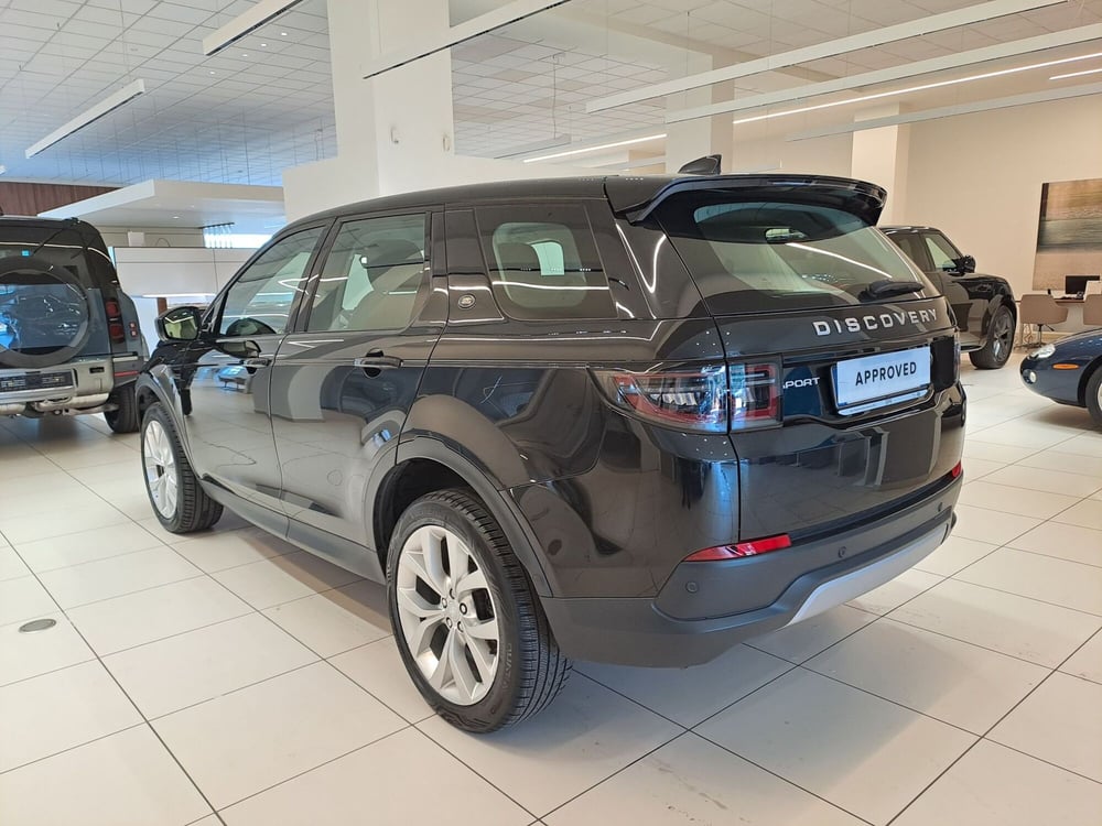 Land Rover Discovery Sport usata a Pavia (13)