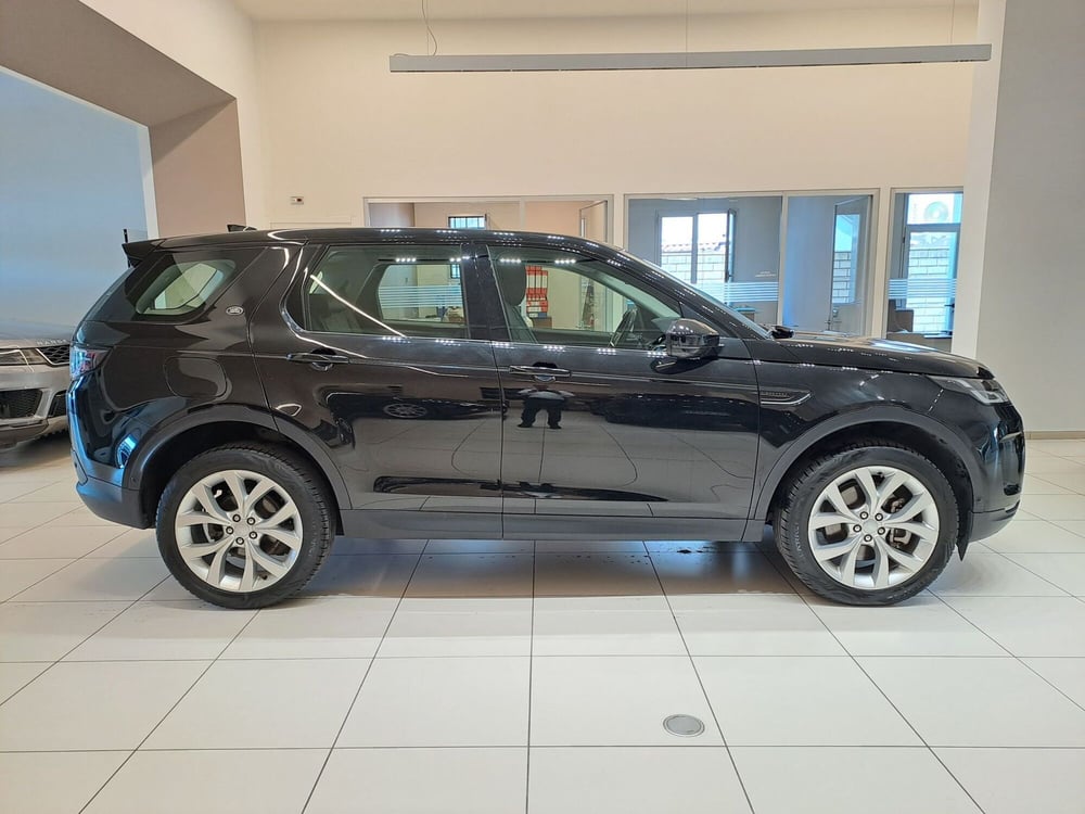 Land Rover Discovery Sport usata a Pavia (6)