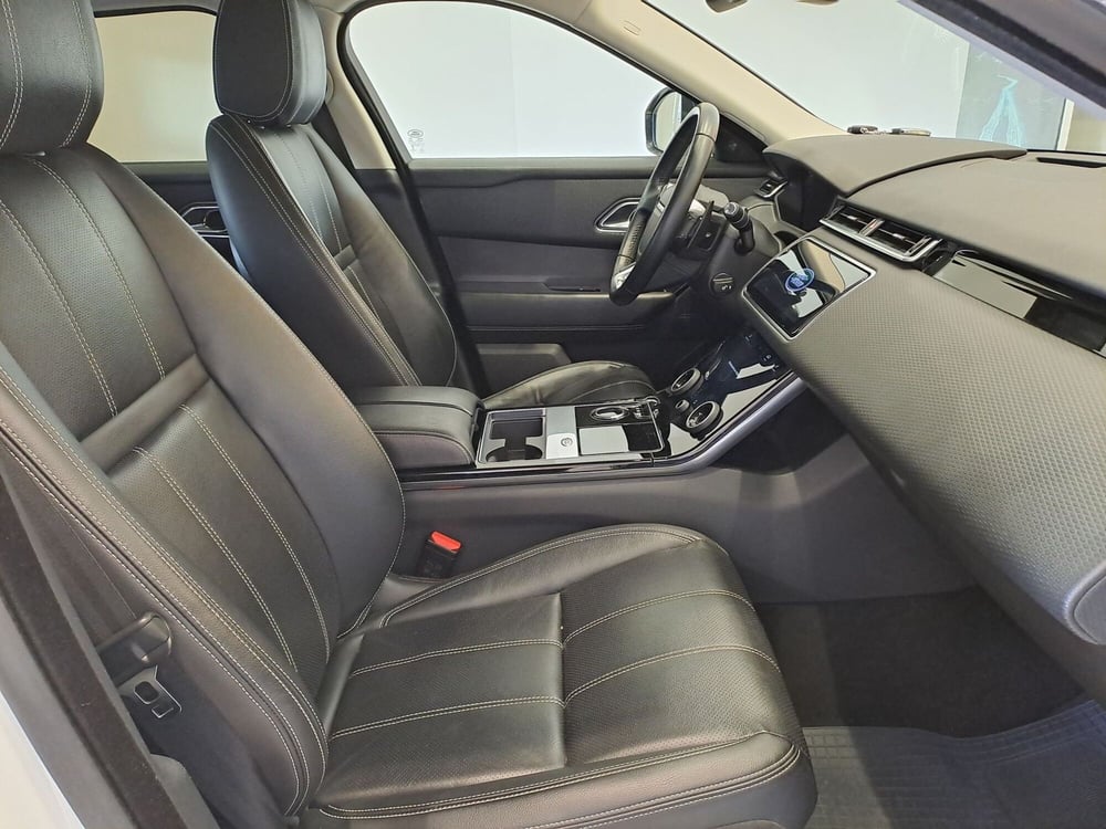 Land Rover Range Rover Velar usata a Pavia (3)