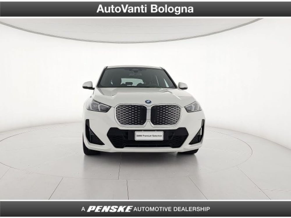 BMW iX1 usata a Bologna (8)
