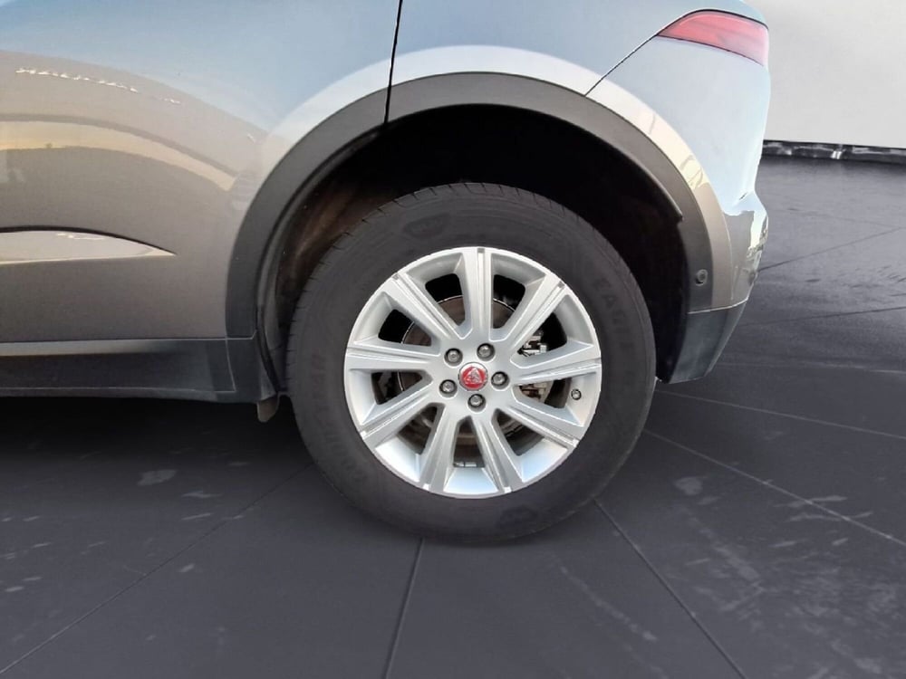 Jaguar E-Pace usata a Catania (9)