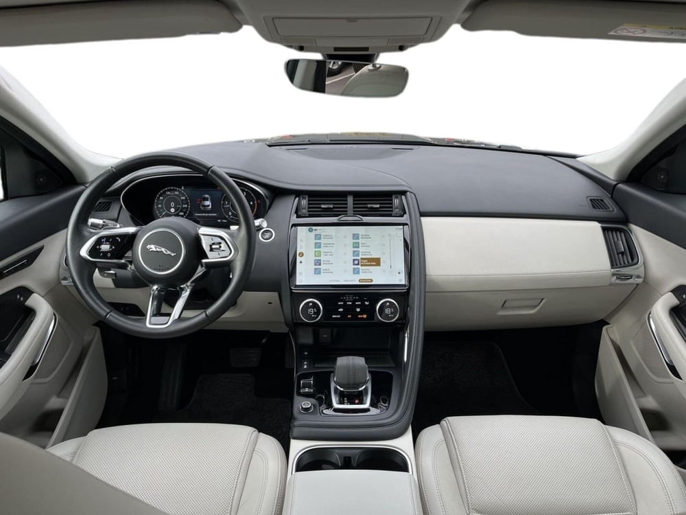 Jaguar E-Pace usata a Catania (4)