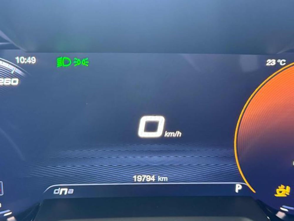 Alfa Romeo Stelvio usata a Vercelli (12)