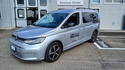 Volkswagen Caddy 2.0 TDI 122 CV Life Maxi del 2025 usata a Modena