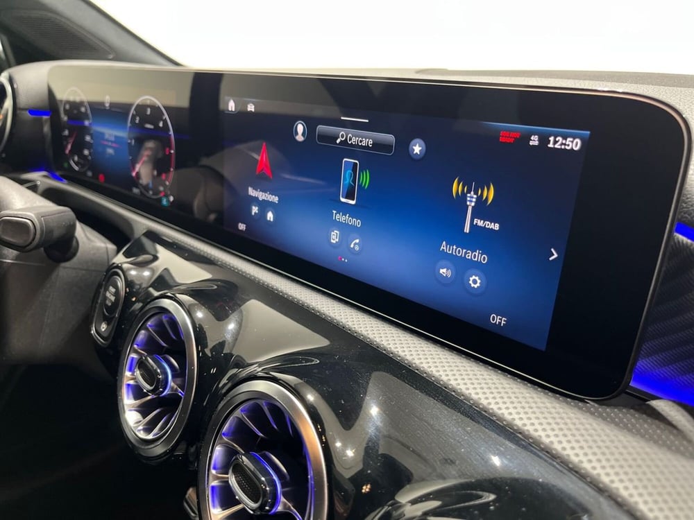 Mercedes-Benz Classe A usata a Napoli (8)