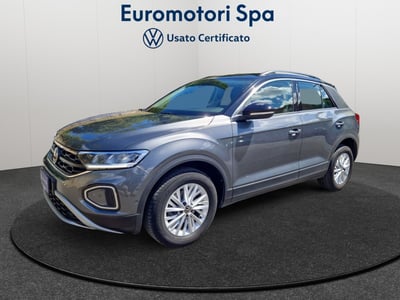 Volkswagen T-Roc 1.0 TSI Life del 2023 usata a Monteriggioni