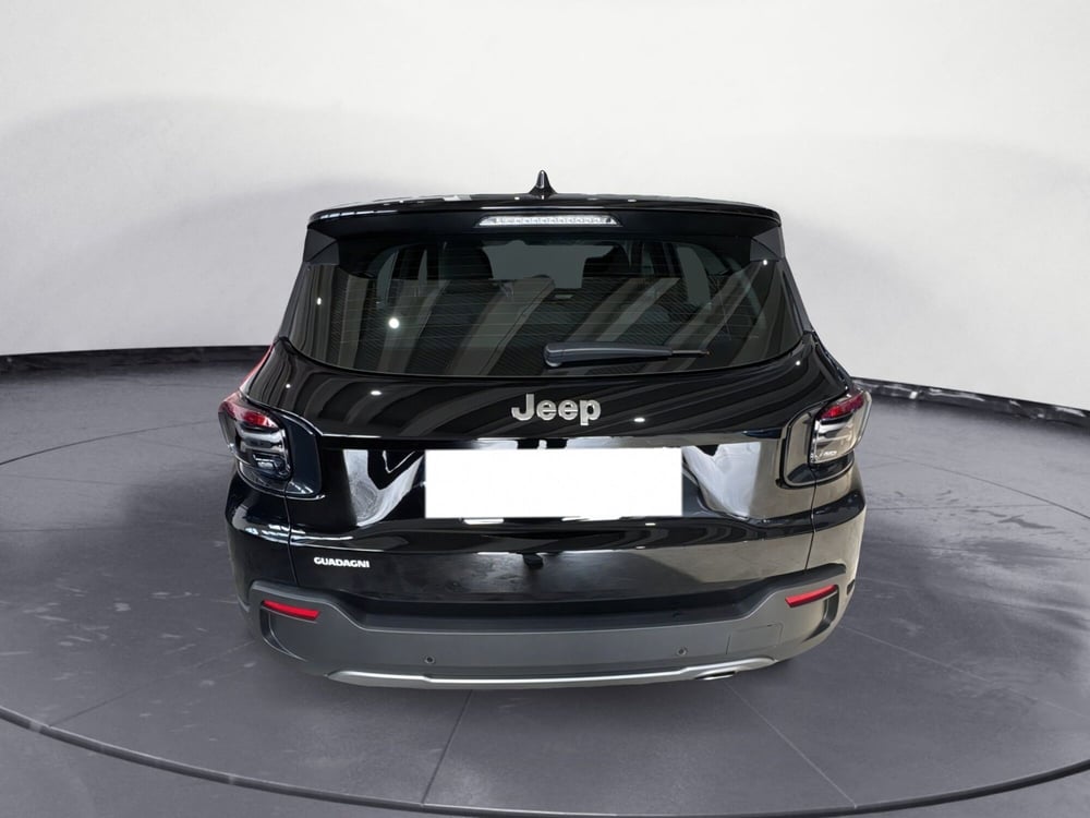 Jeep Avenger nuova a Caltanissetta (4)