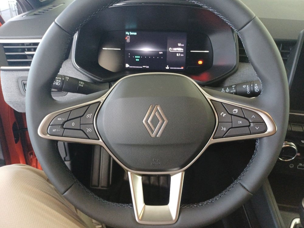 Renault Clio nuova a Frosinone (14)