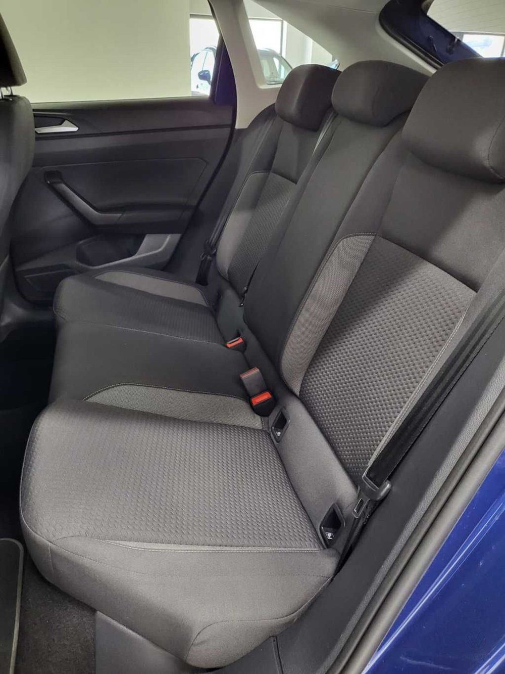 Volkswagen Taigo usata a Catanzaro (13)
