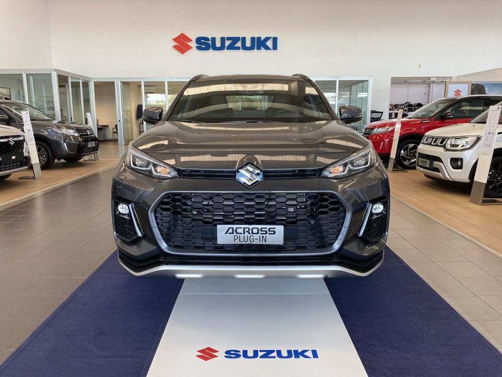 Suzuki Across nuova a Lodi (2)