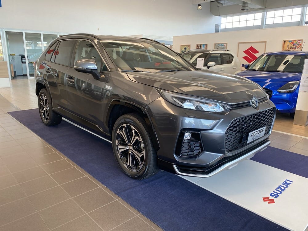 Suzuki Across nuova a Lodi (3)