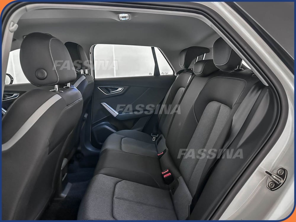 Audi Q2 usata a Milano (11)