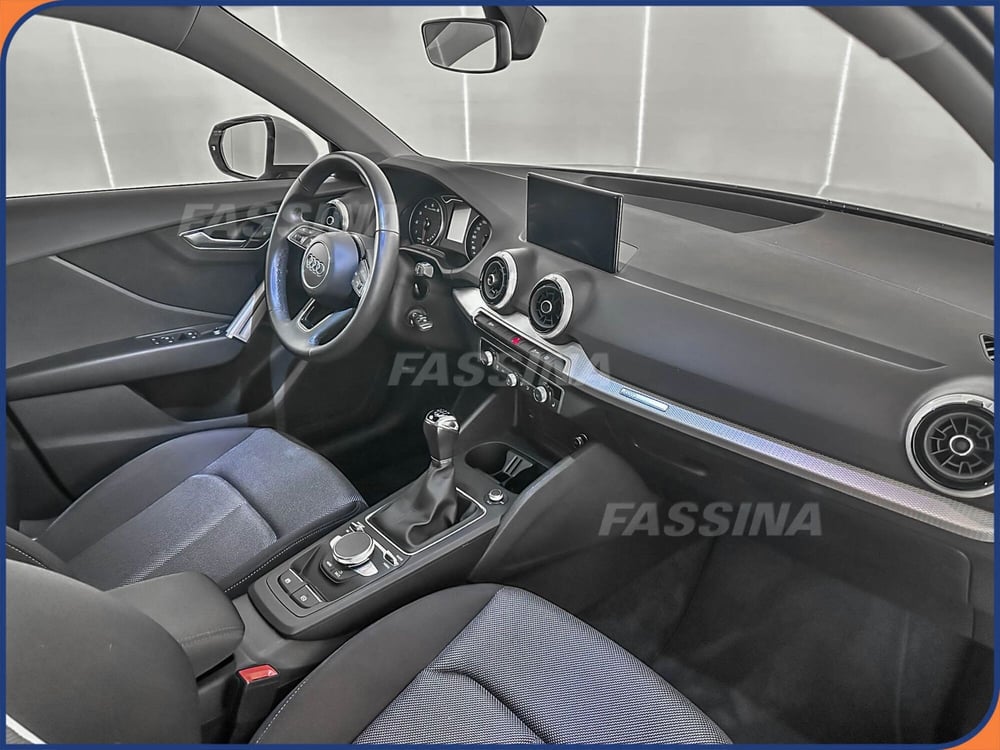 Audi Q2 usata a Milano (13)