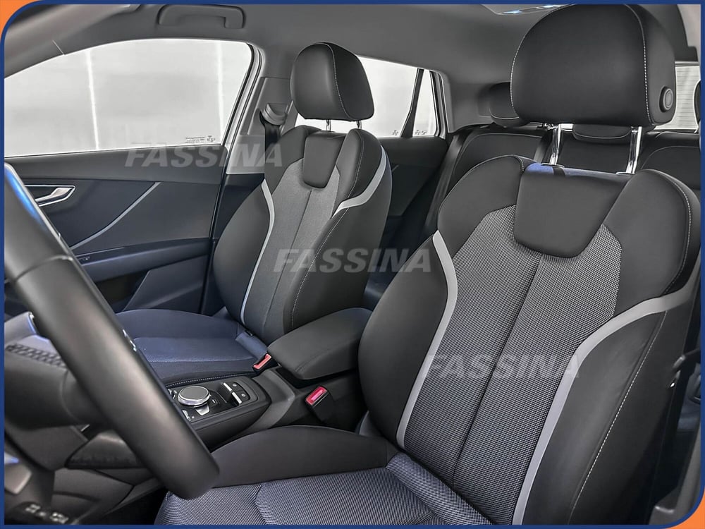 Audi Q2 usata a Milano (8)