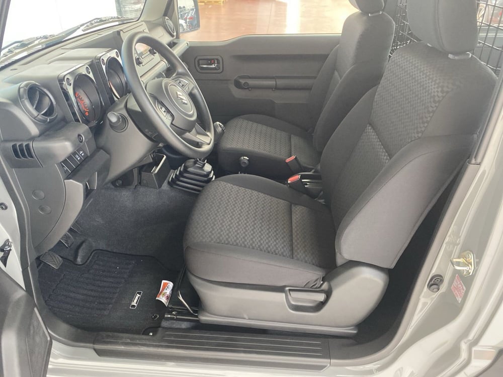 Suzuki Jimny nuova a Lodi (7)