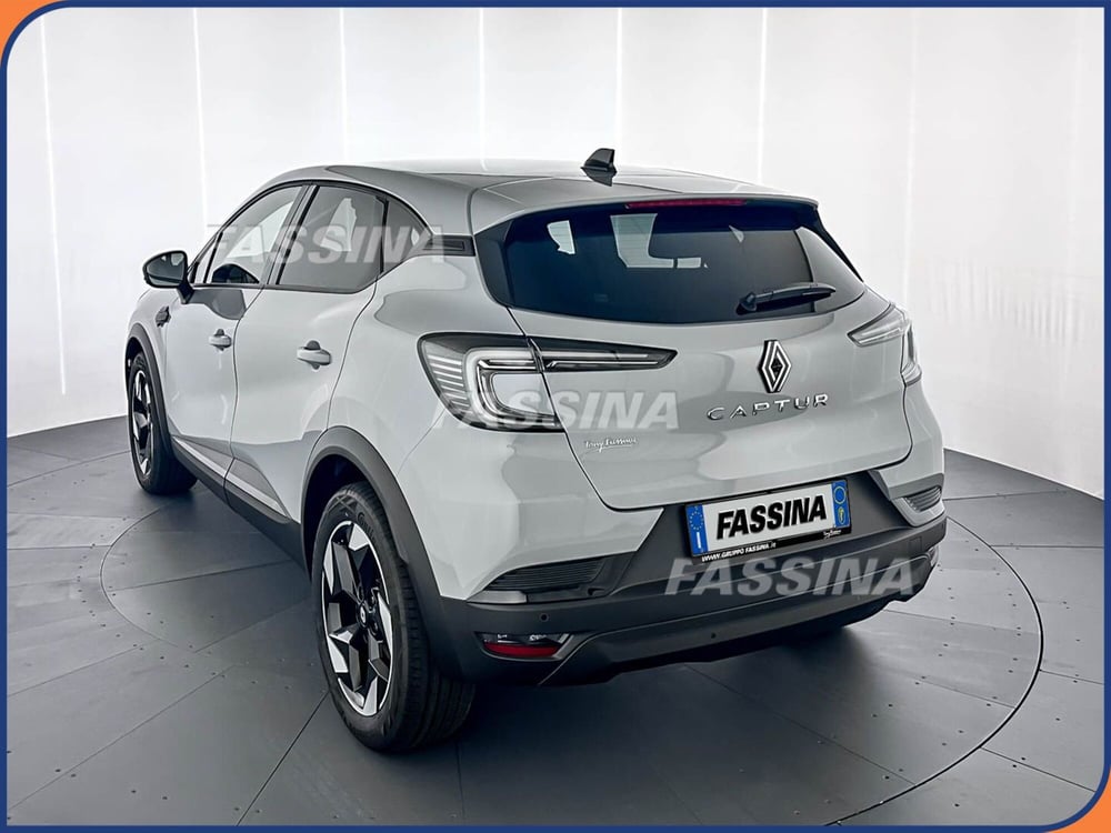Renault Captur nuova a Milano (4)