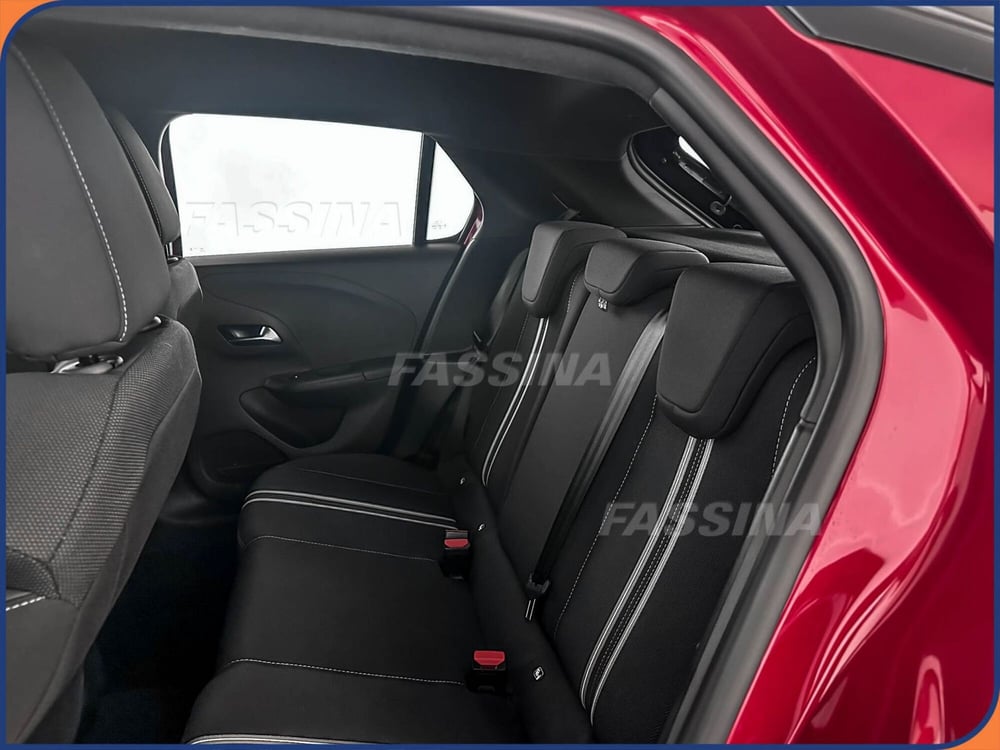 Opel Corsa usata a Milano (11)