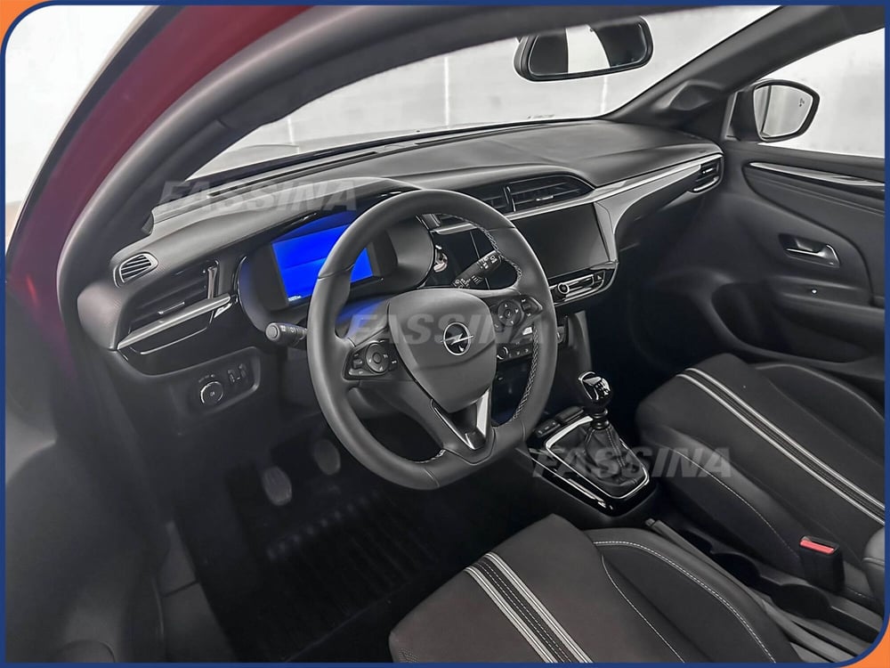 Opel Corsa usata a Milano (9)