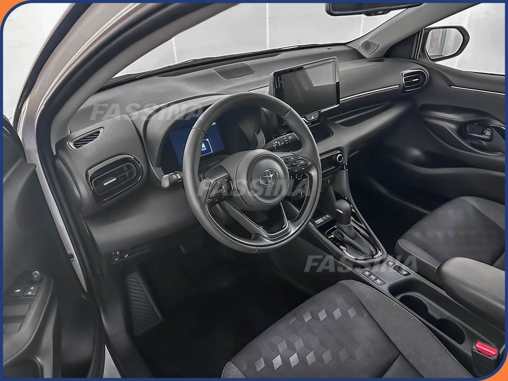 Toyota Yaris nuova a Milano (9)