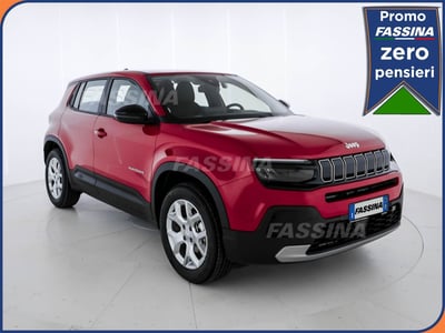Jeep Avenger 1.2 turbo Altitude fwd 100cv del 2024 usata a Milano