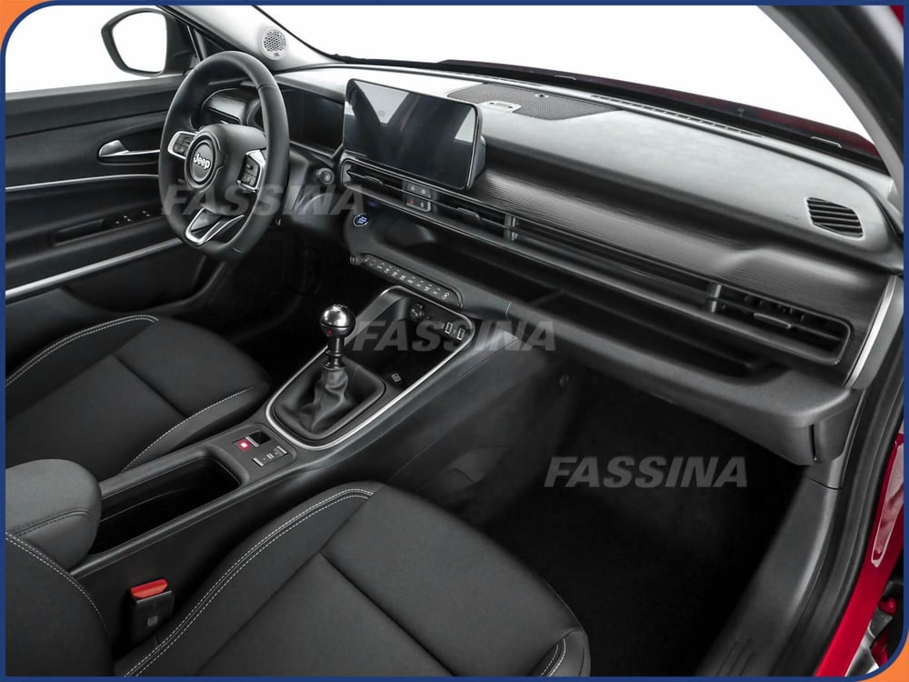 Jeep Avenger usata a Milano (13)