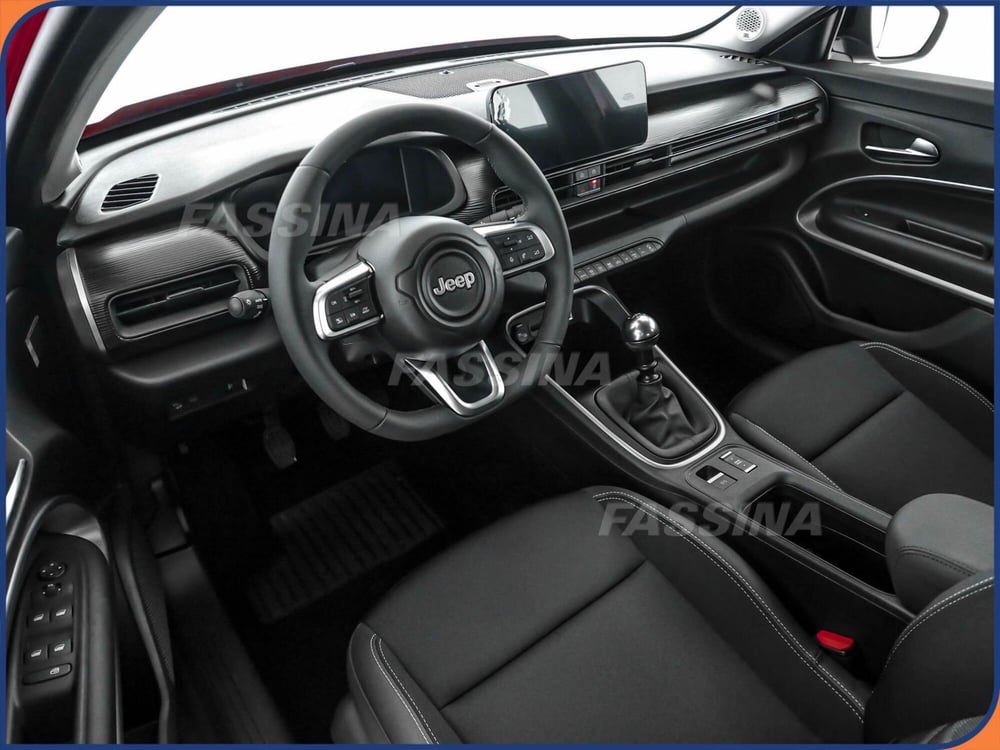 Jeep Avenger usata a Milano (9)