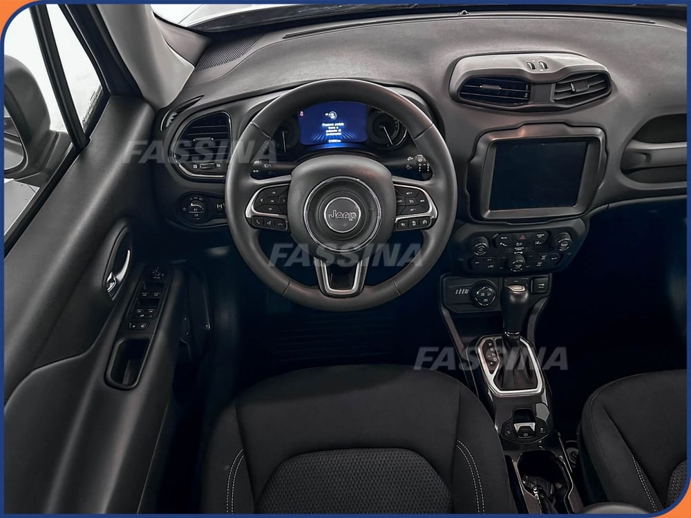 Jeep Renegade usata a Milano (10)