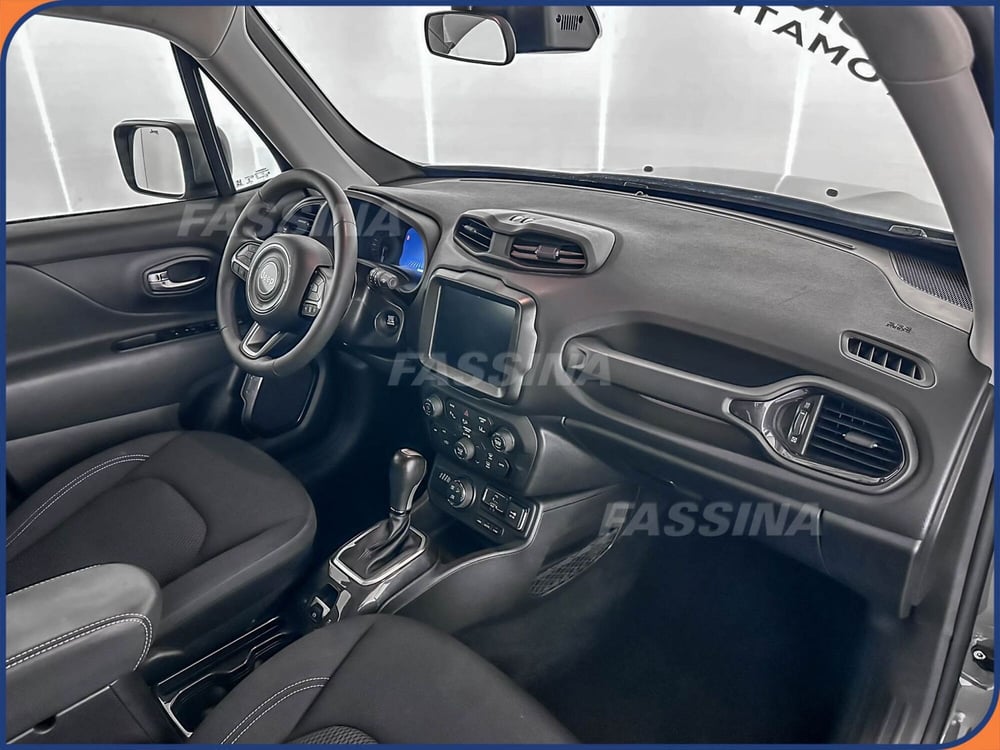 Jeep Renegade usata a Milano (13)