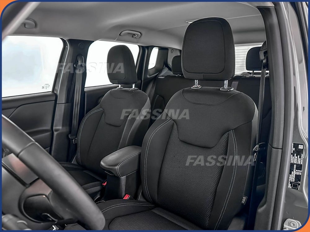 Jeep Renegade usata a Milano (8)