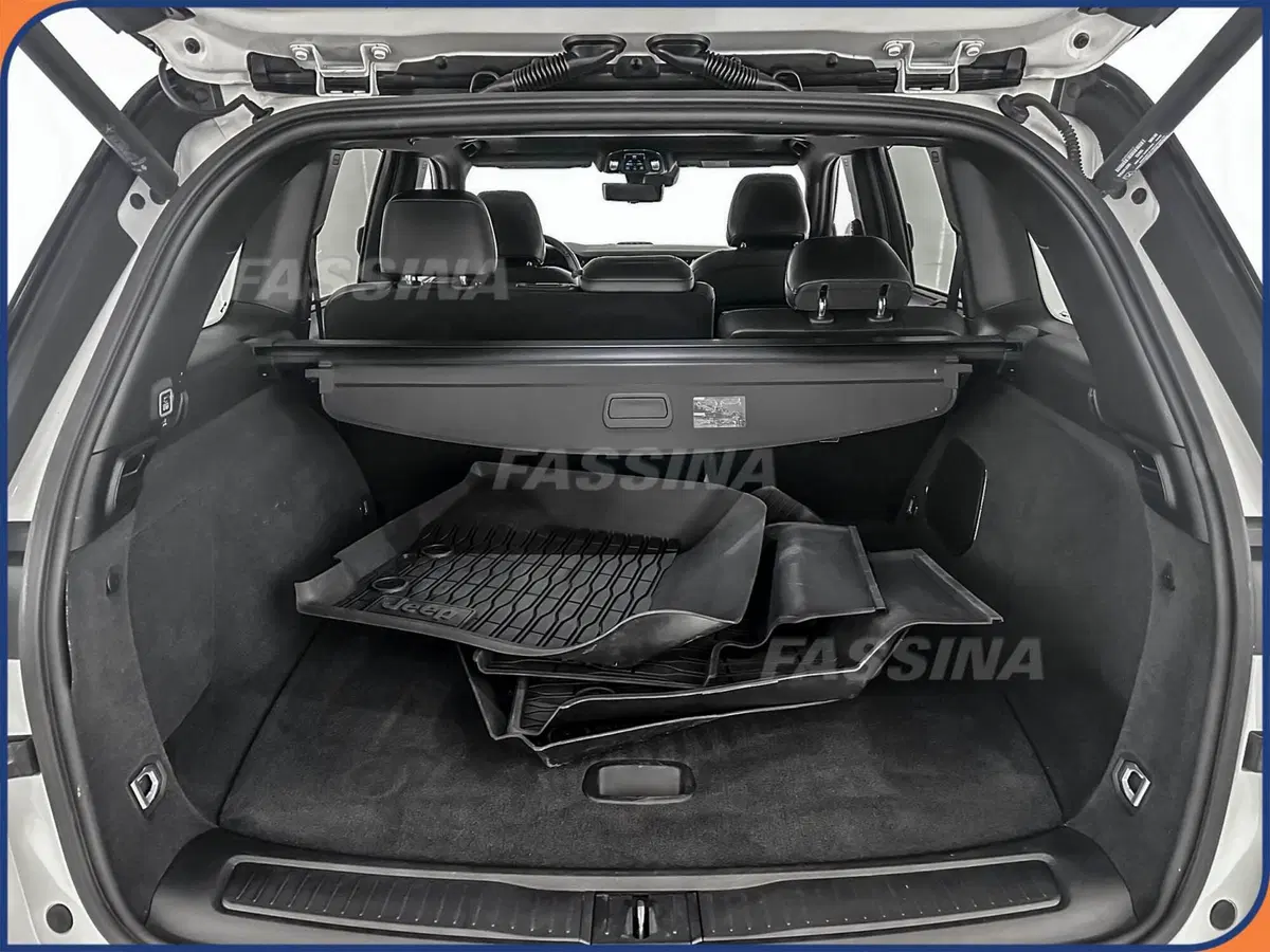 Jeep Grand Cherokee usata a Milano (12)