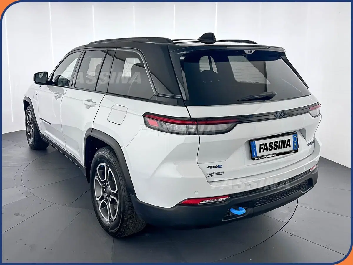 Jeep Grand Cherokee usata a Milano (4)