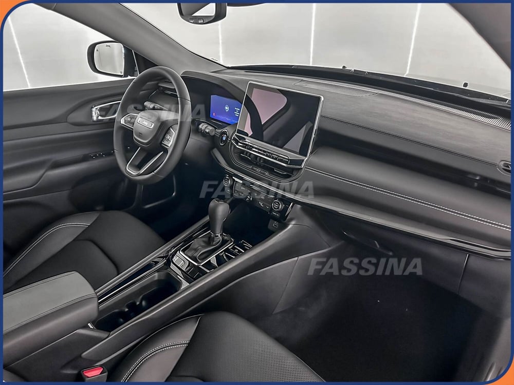 Jeep Compass nuova a Milano (14)