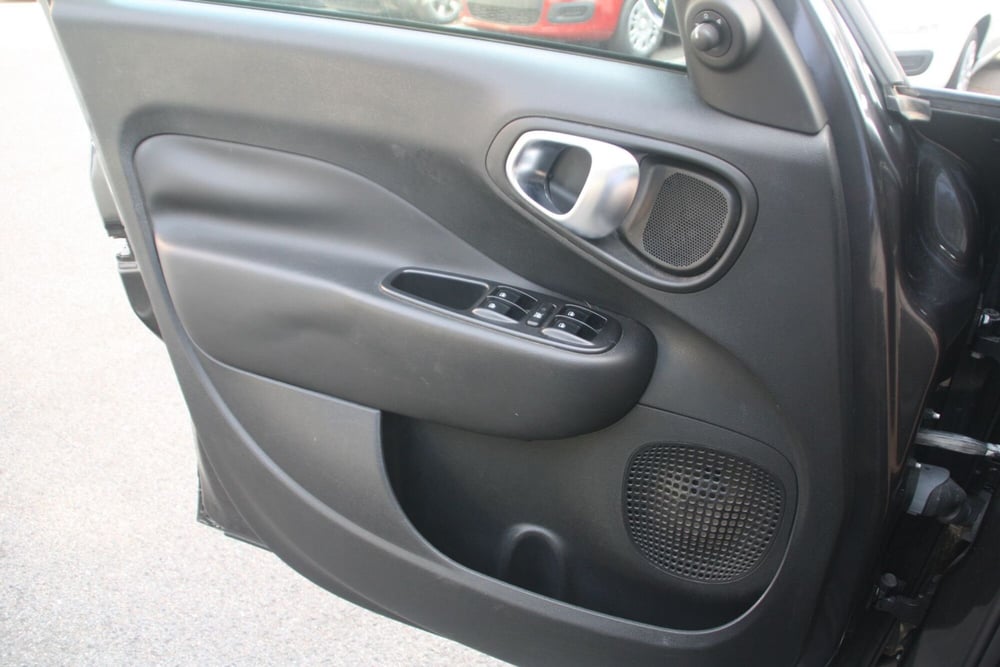 Fiat 500L usata a Catania (17)