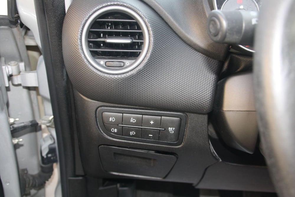 Fiat Punto usata a Catania (13)