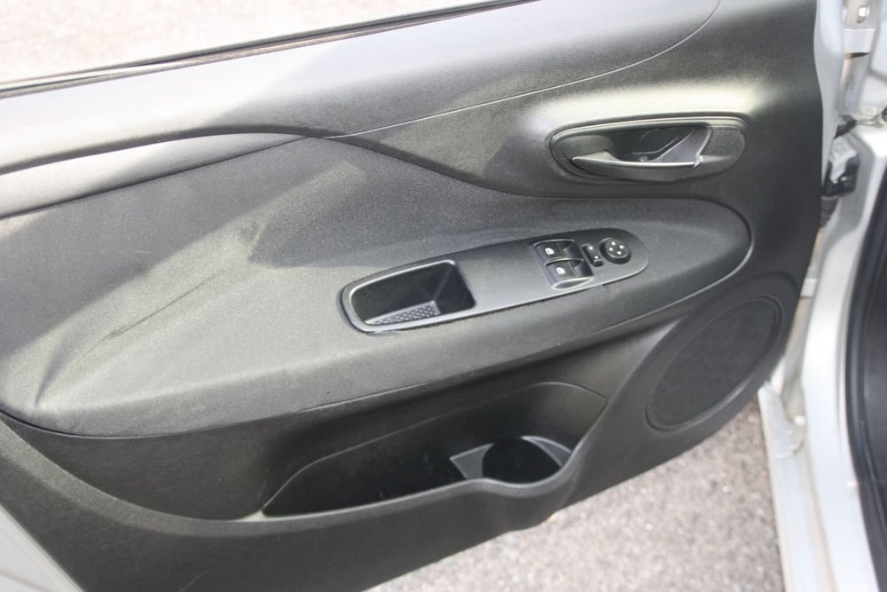 Fiat Punto usata a Catania (16)