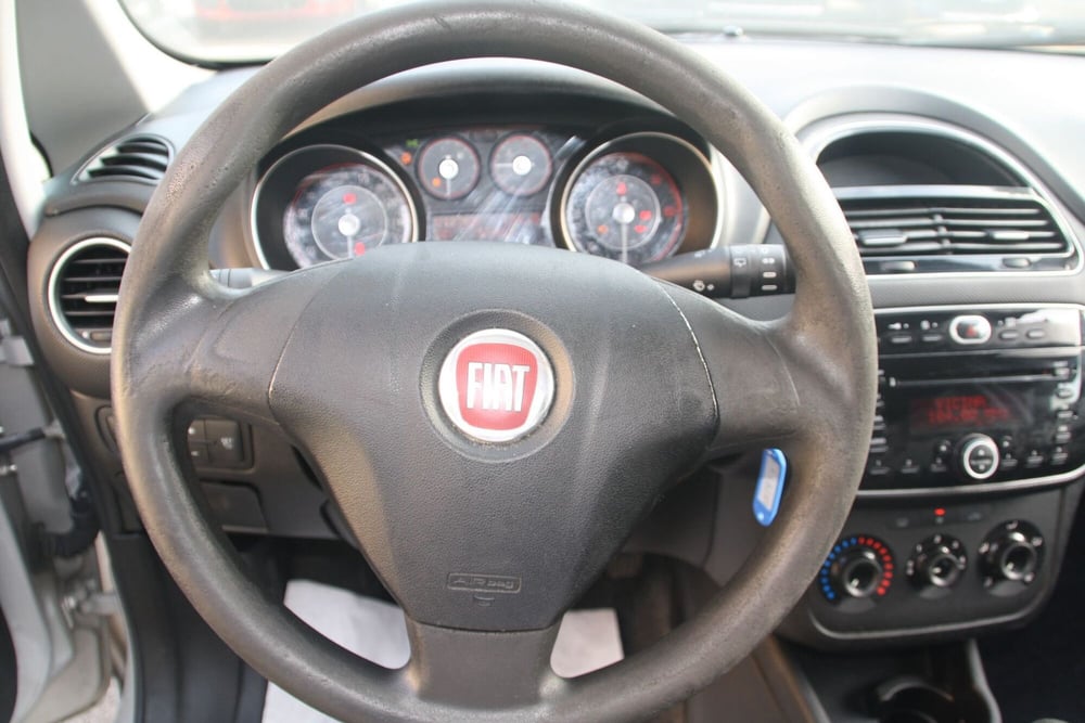 Fiat Punto usata a Catania (8)