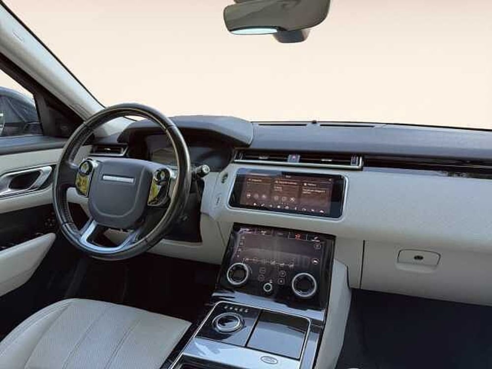 Land Rover Range Rover Velar usata a Ravenna (12)