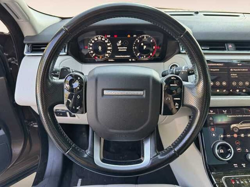 Land Rover Range Rover Velar usata a Ravenna (13)