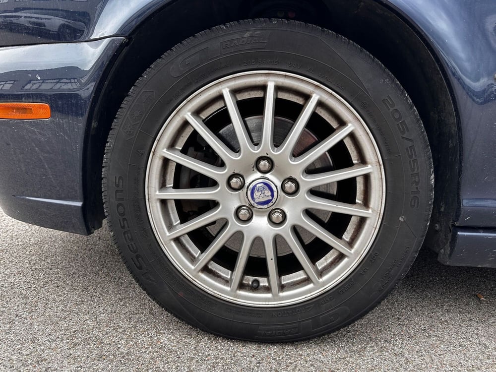 Jaguar X-Type usata a Siena (9)