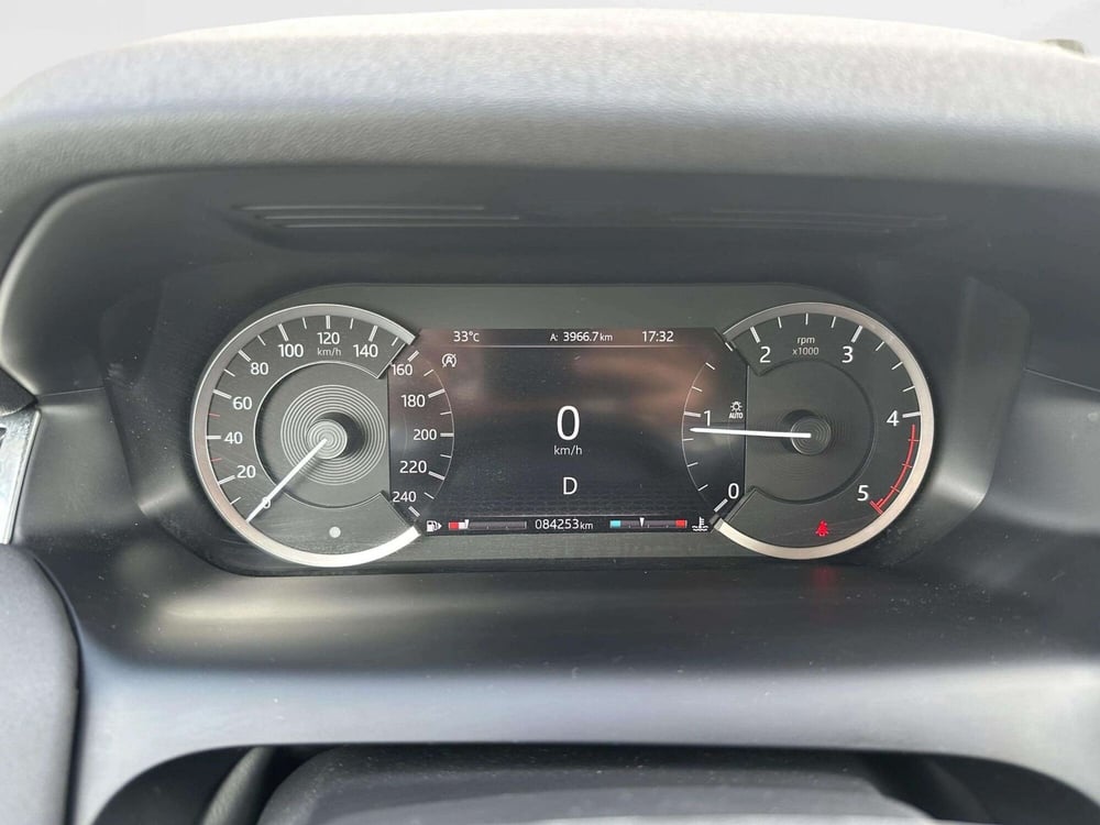 Land Rover Discovery Sport usata a Siena (10)