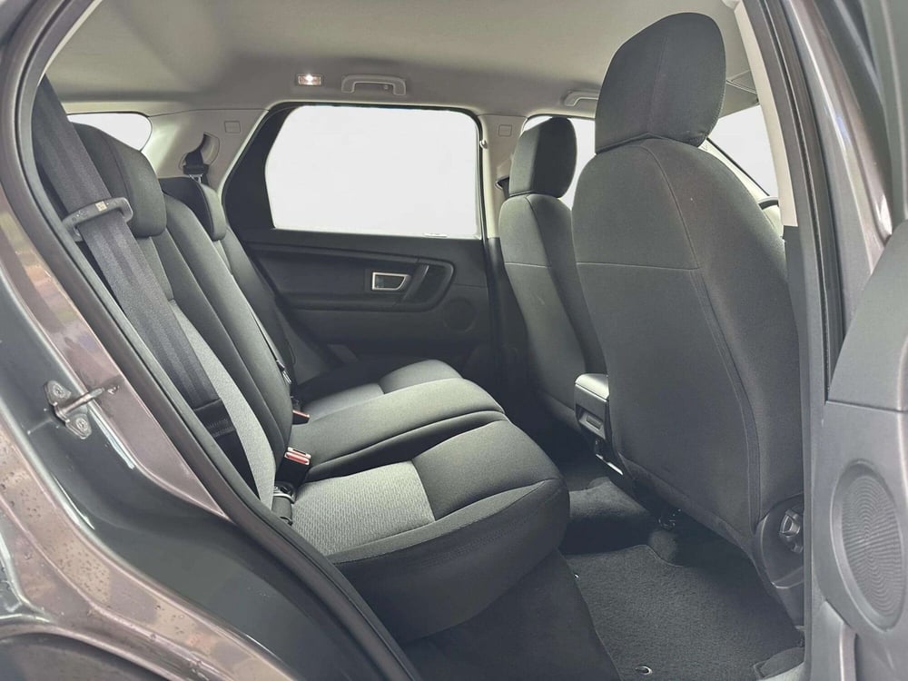 Land Rover Discovery Sport usata a Siena (5)