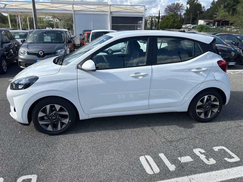 Hyundai i10 nuova a Roma (8)