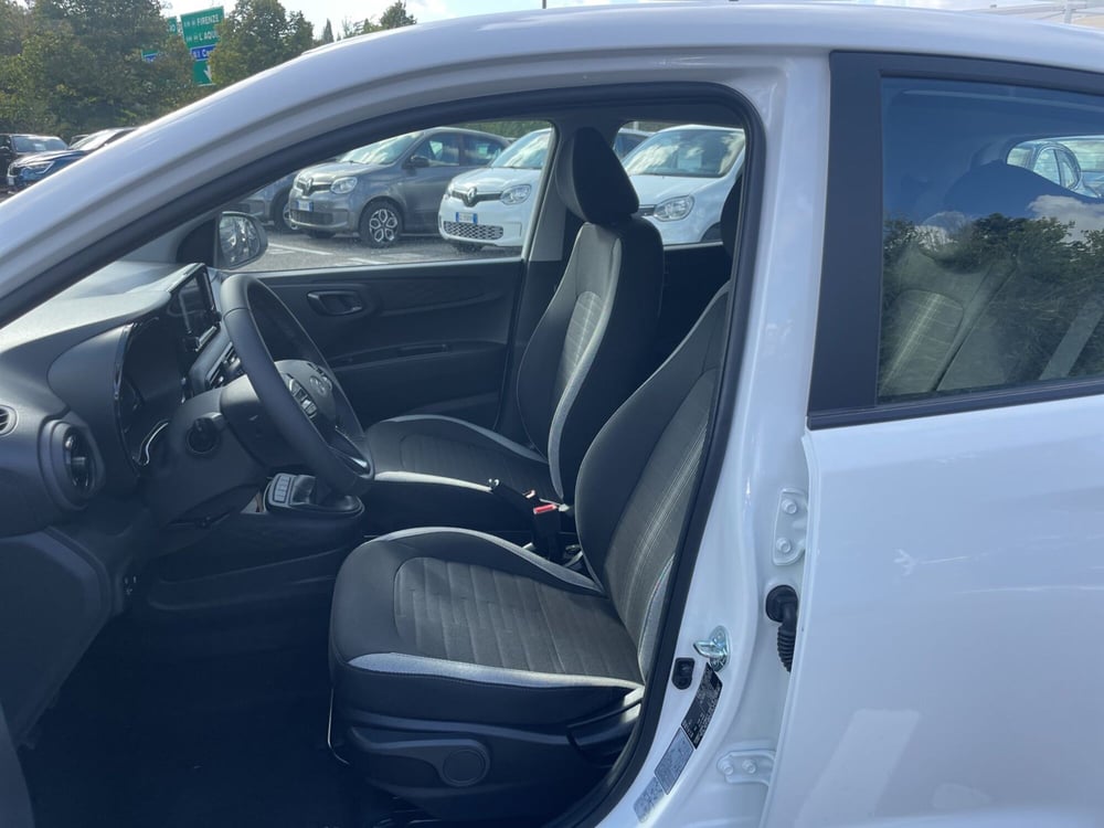 Hyundai i10 nuova a Roma (13)