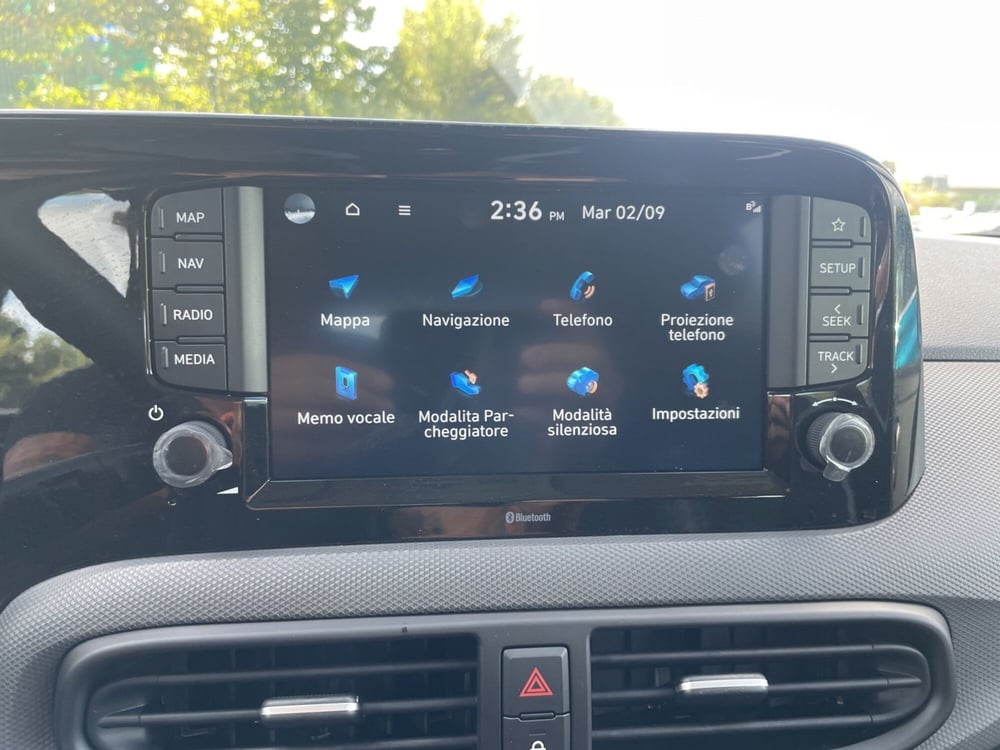 Hyundai i10 nuova a Roma (18)