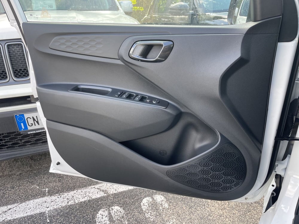 Hyundai i10 nuova a Roma (20)