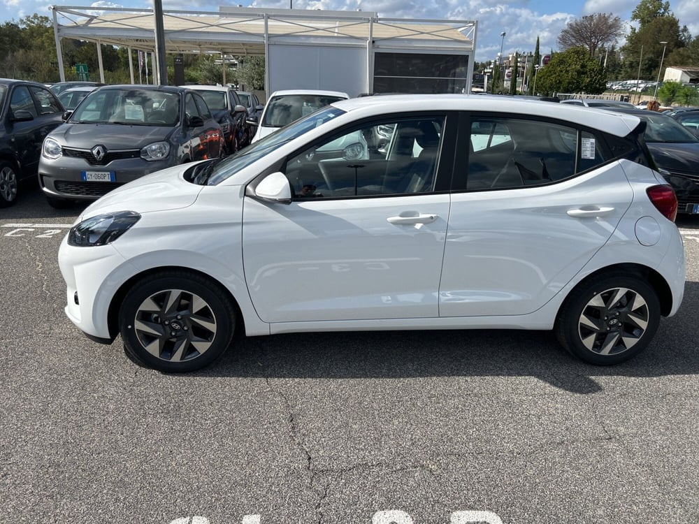 Hyundai i10 nuova a Roma (8)