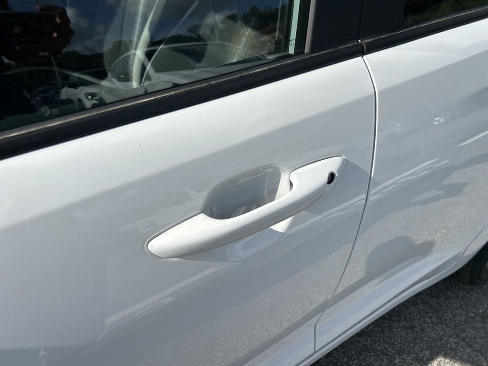 Hyundai i10 nuova a Roma (9)