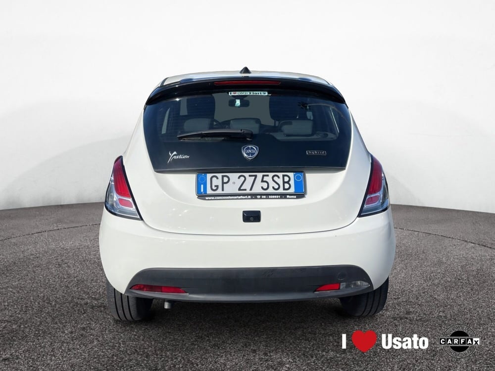 Lancia Ypsilon usata a Roma (5)
