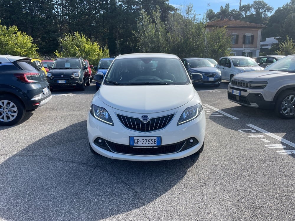 Lancia Ypsilon usata a Roma (6)